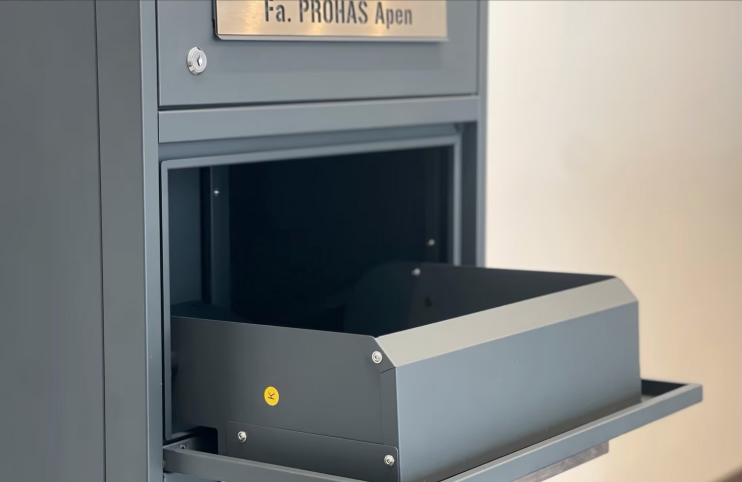 Briefkasten & Paketbox Bispo 2 rostfrei Edelstahlgriffe