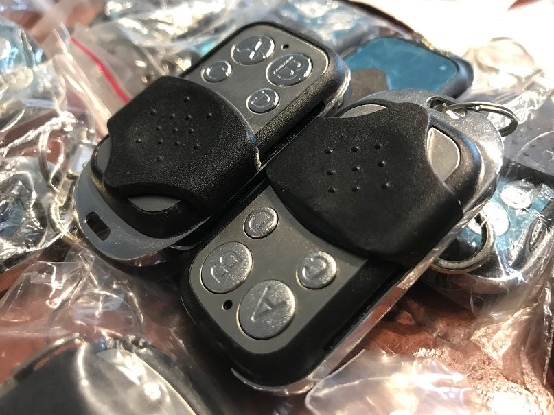 Funkhandsender 4-Kanal Universal 433,92 MhZ