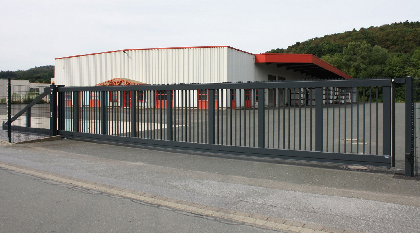 Industrieschiebetor SecurStar 500 inkl. E-Antrieb