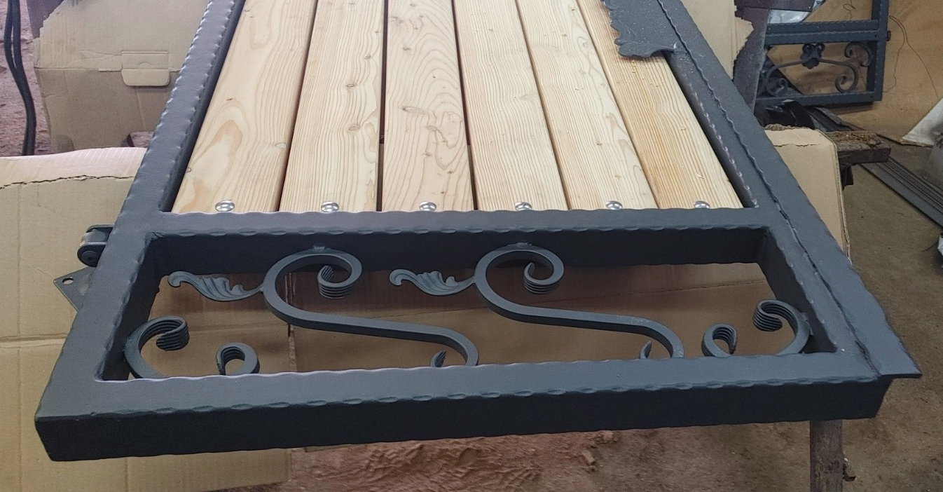 Doppelflügel Schmiedetor "ATHEN I" asymetrisch, Holz- Sichtschutz