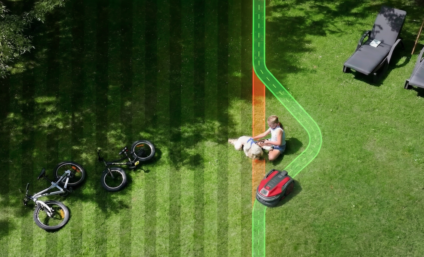 CRAMER AiConic Mähroboter mit KI & SAT Technologie