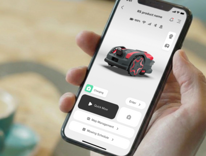 CRAMER AiConic Mähroboter mit KI & SAT Technologie